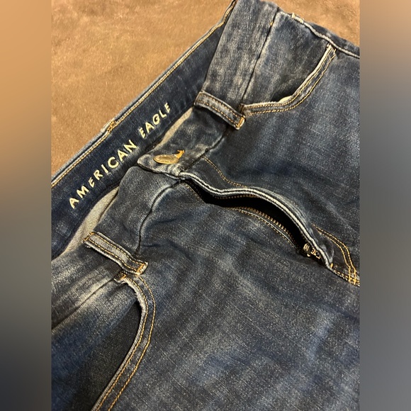 American Eagle Dark Wash Skinny Jeans - Picture 2 of 4